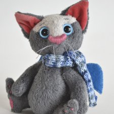 Очень странное животное, возможно, из семейства кошачьих, игрушка  ручной работы