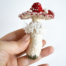 Немного странные созданьица