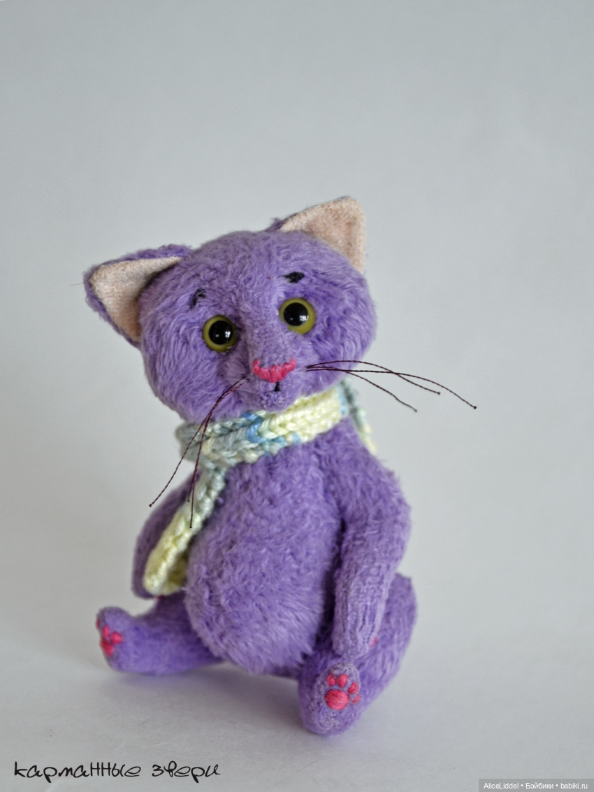 Коварное нападение толпы плюшевых О_О