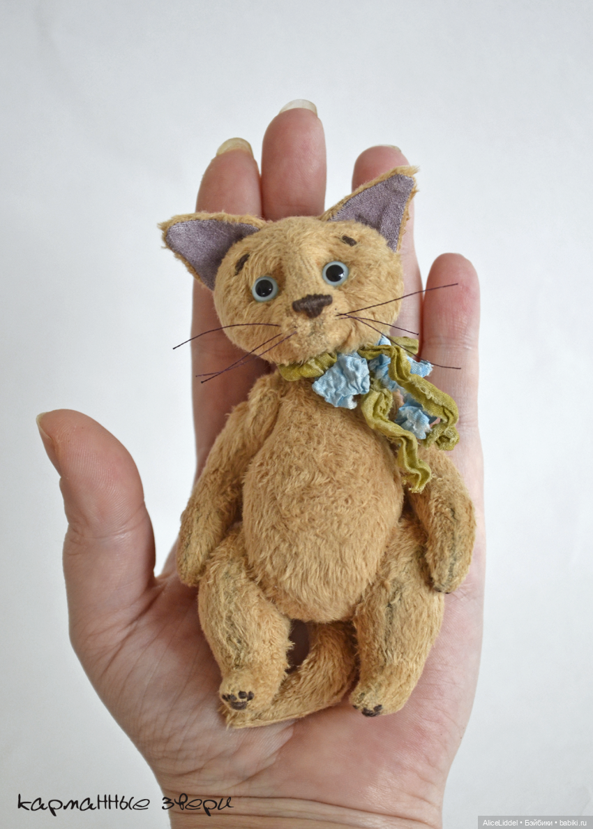 Коварное нападение толпы плюшевых О_О