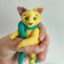 Везде своих котиков понапихали, благослови вас Баст!