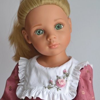 Роз, много не бывает