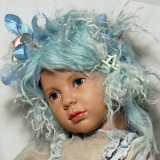 Коллекционная куколка от Sigikid, рост 58 см. Кто же ее автор