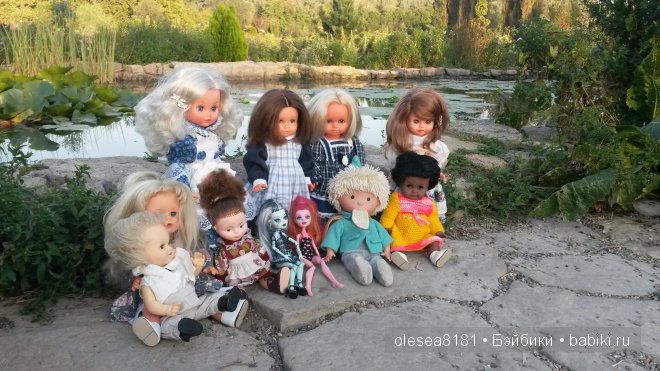Прогулка в парке с винтажными куколками
