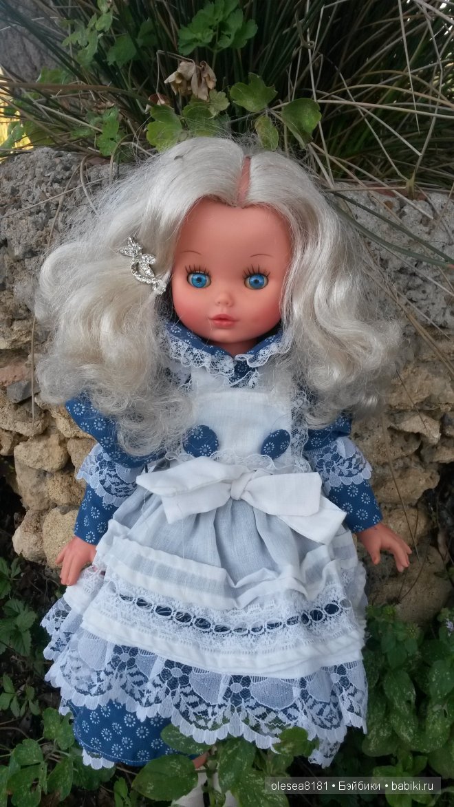 Прогулка в парке с винтажными куколками