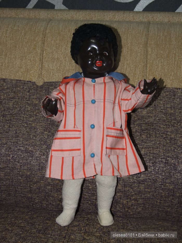 Небольшая компания завораживающих антикварных кукол (фото 10)