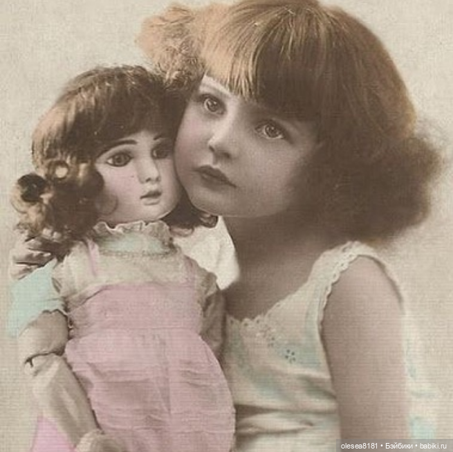 Те далекие времена, когда Антикварки были молоды, играли с нашими бабушками, пахли свежей краской, и хрустели