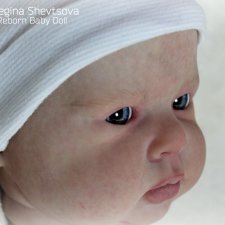 Малыш Кристаллик в процессе "рождения"