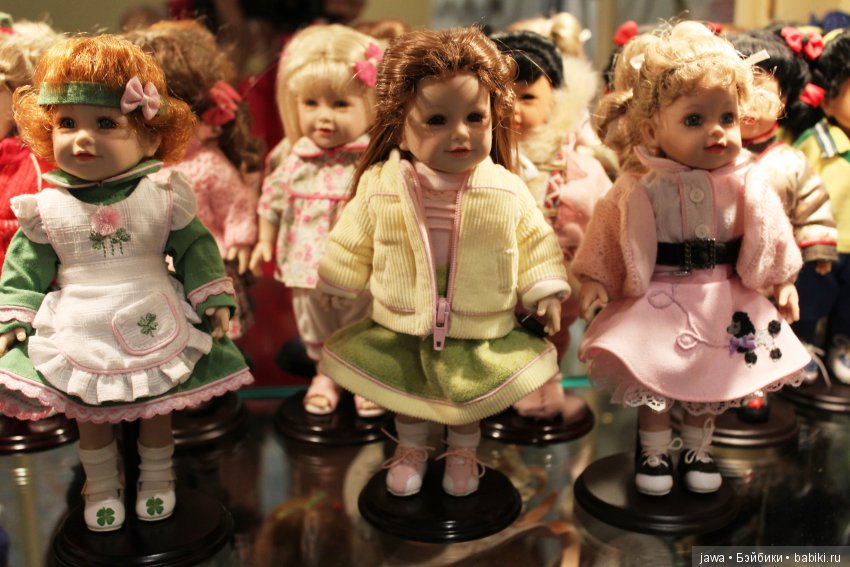 Шкафчик с сокровищами — Домашние коллекции кукол: фото собраний (фото 2)