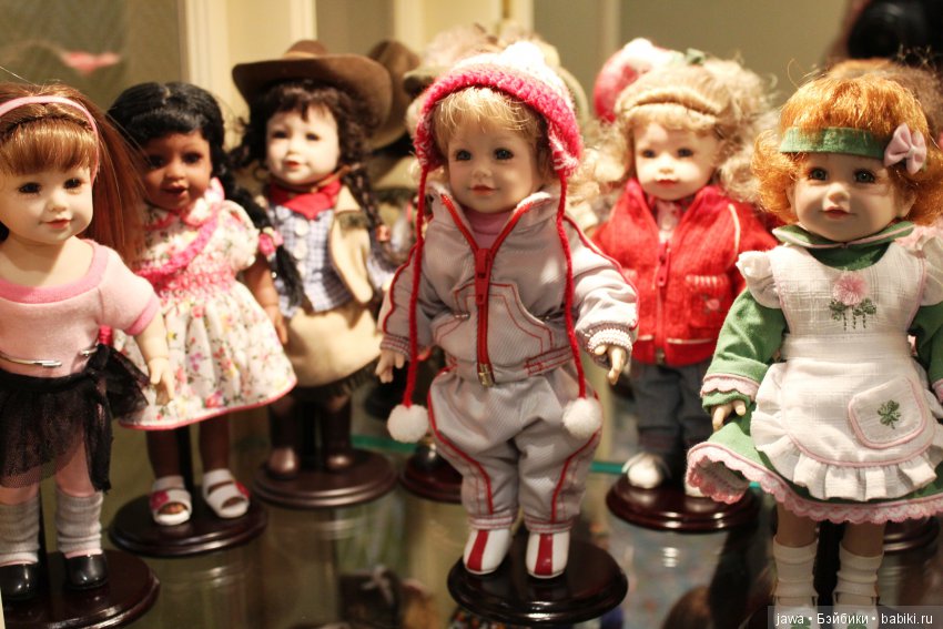 Шкафчик с сокровищами — Домашние коллекции кукол: фото собраний