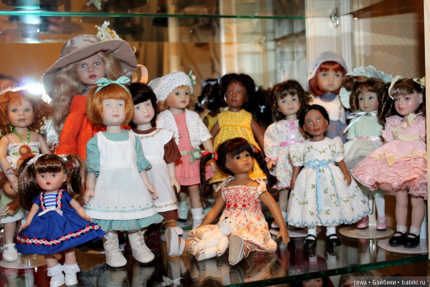 Шкафчик с сокровищами — Домашние коллекции кукол: фото собраний (фото 8)