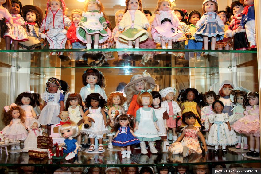 Шкафчик с сокровищами — Домашние коллекции кукол: фото собраний (фото 9)