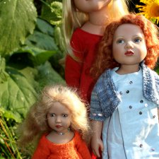 Три сестрички в саду . Коллекционные куклы ZWERGNASE