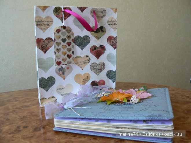 фотоальбом и подарочный пакетик
