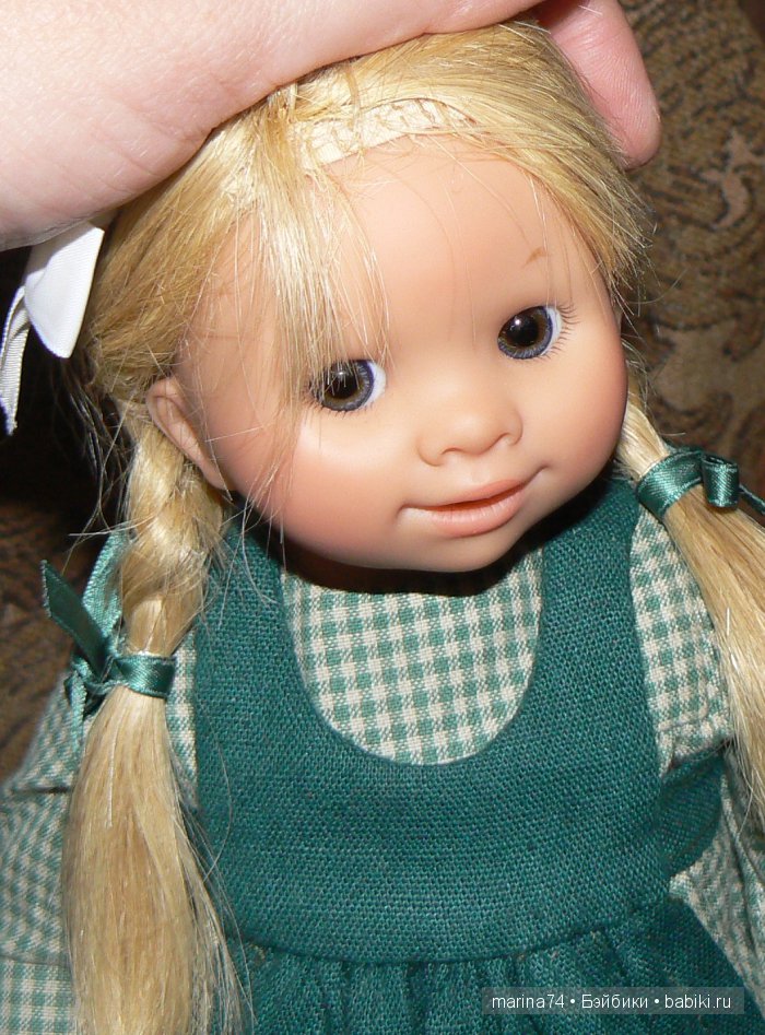 Мои модницы или простенькие вязаные платьица для девочек-вихтелей