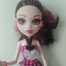 Дракулаура "Смертельный горошек"