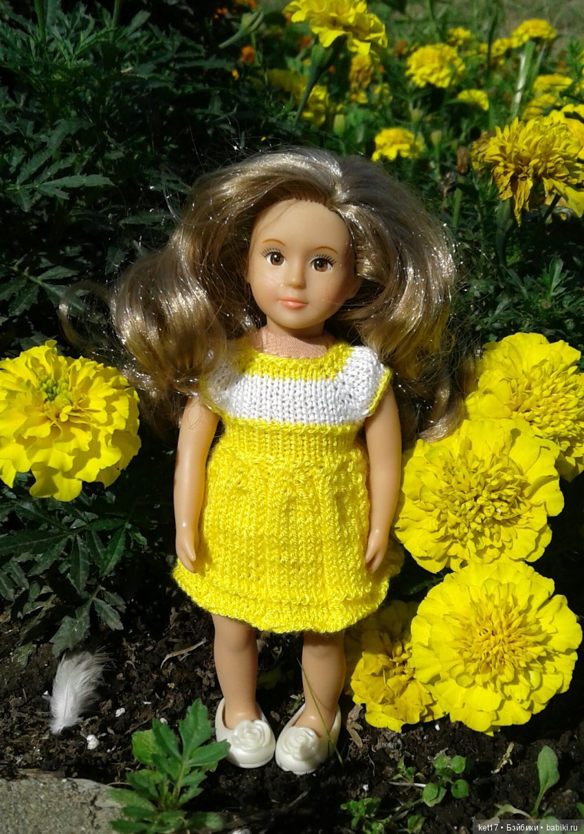 Лори в цветах — American Girl Mini: Куклы 16 см (фото 6)