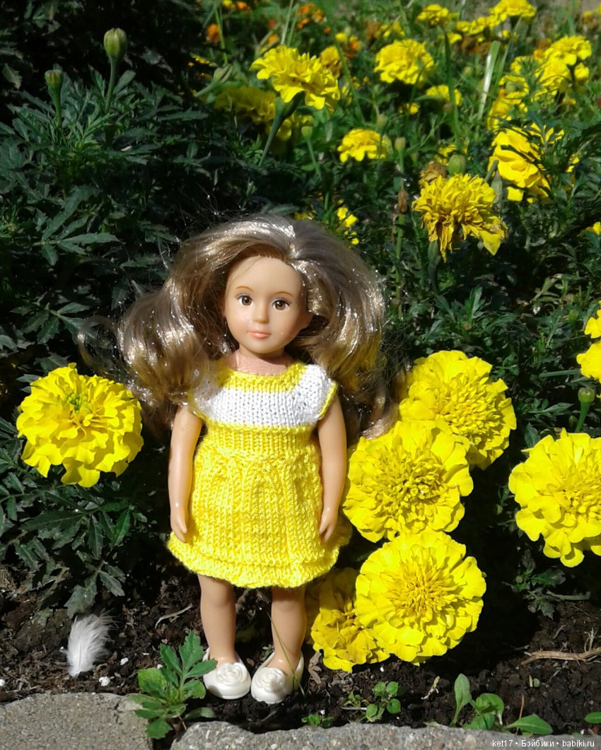 Лори в цветах — American Girl Mini: Куклы 16 см (фото 5)