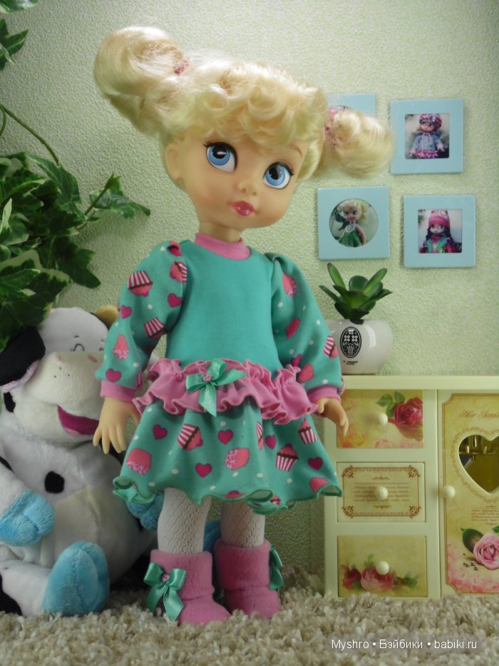 Комплект одежды для Disney Animators "Пироженка" (фото 3)