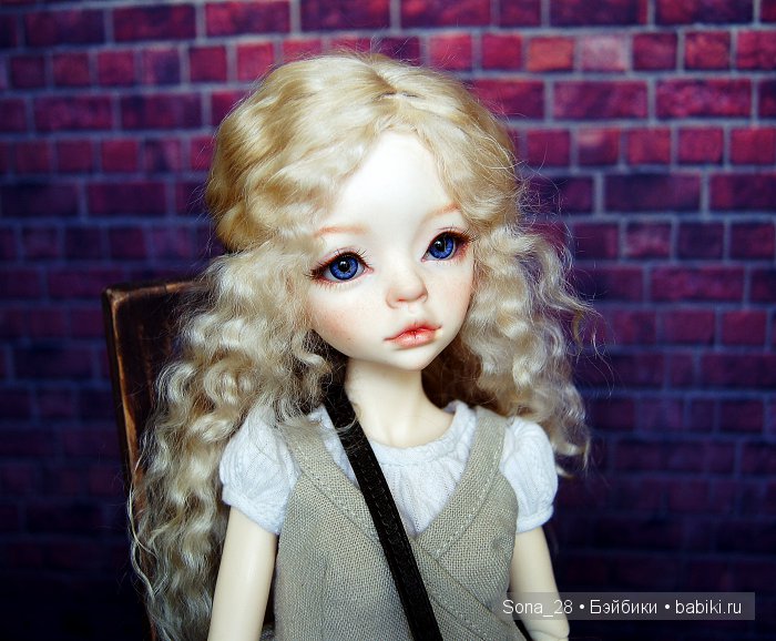 Две сестренки Ларины от DIMdoll