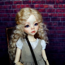Две сестренки Ларины от DIMdoll