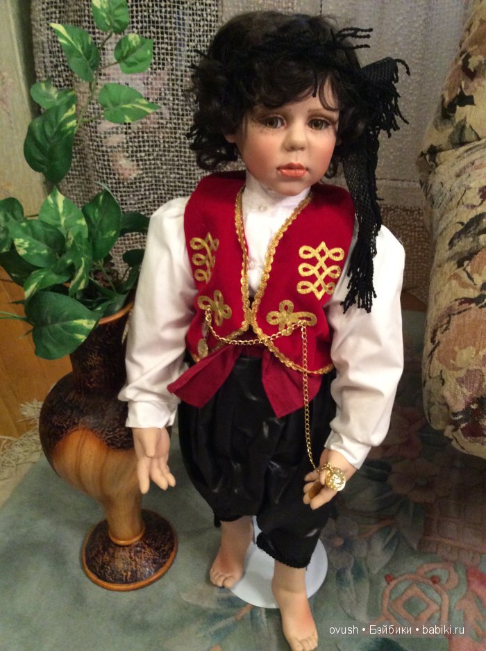 Потрясающий Теодор, Fayzah Spanos (фото 2)