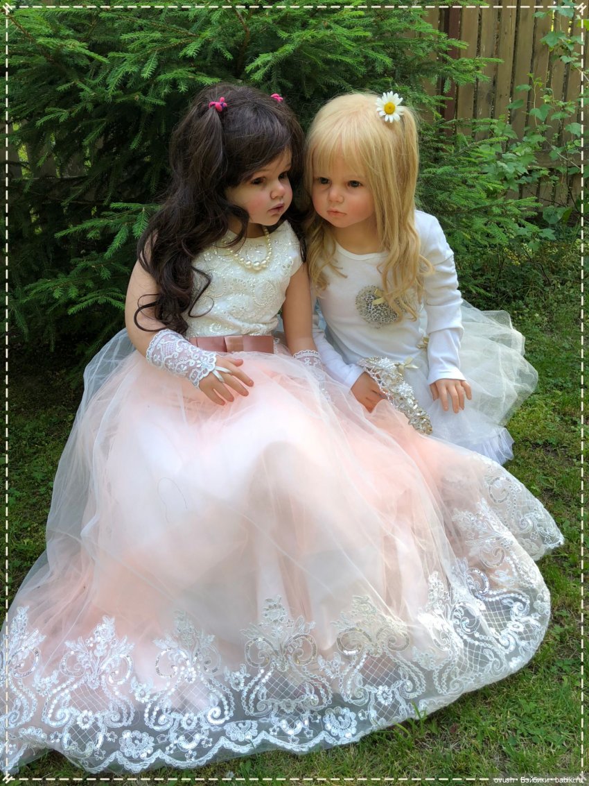 Две непоседы, два солнышка, две любимые малышки - счастье, умноженное на два