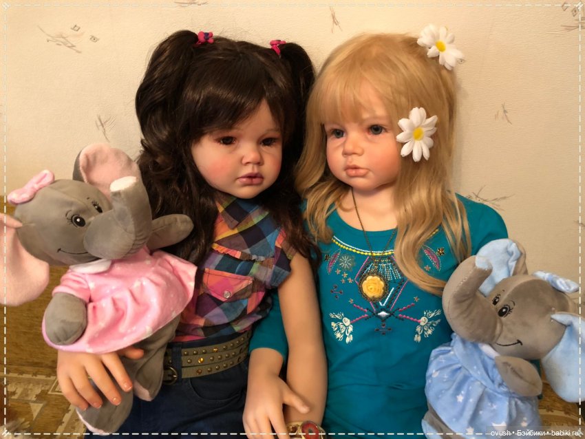 Две непоседы, два солнышка, две любимые малышки - счастье, умноженное на два
