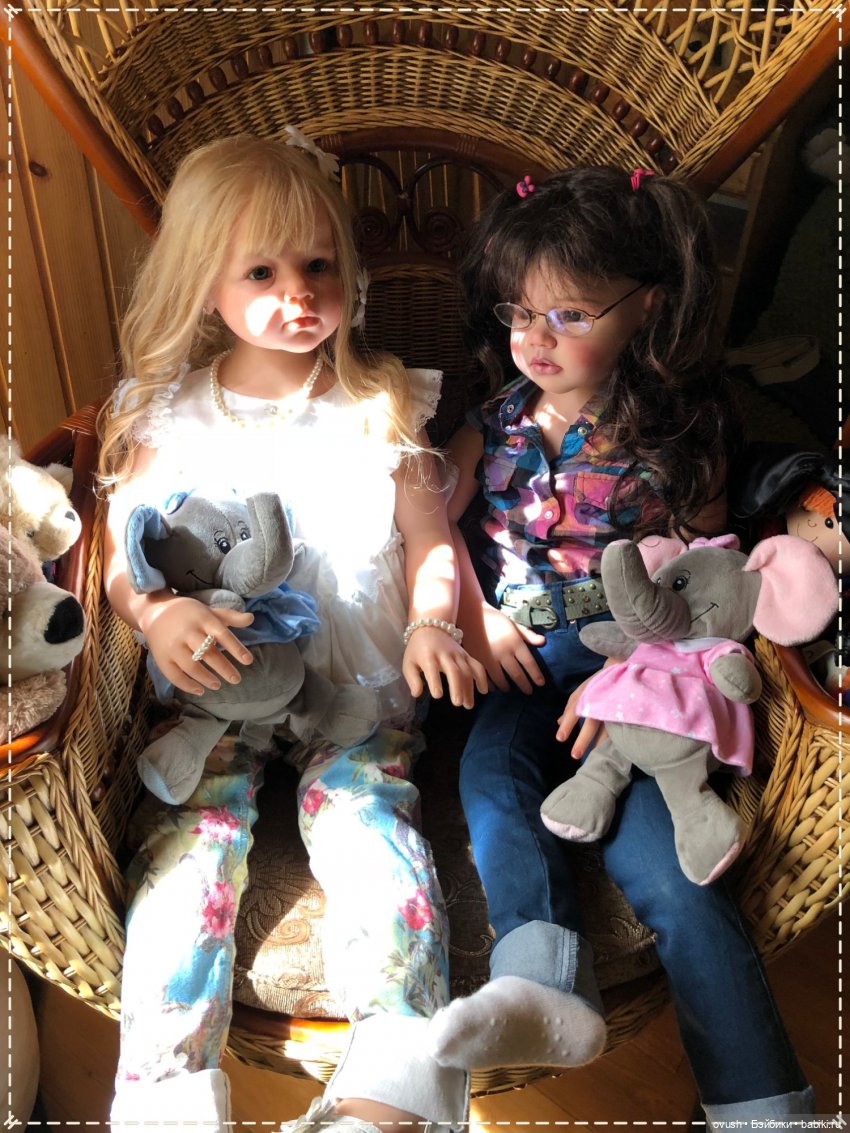 Две непоседы, два солнышка, две любимые малышки - счастье, умноженное на два