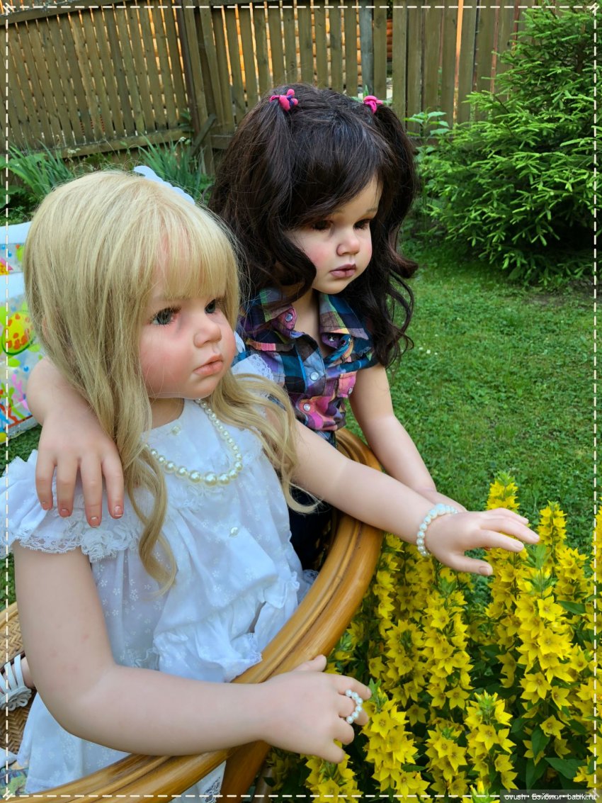 Две непоседы, два солнышка, две любимые малышки - счастье, умноженное на два