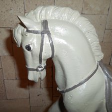 Конь-качалка