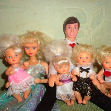Семья кукол санди из 90-х. С четырьмя детьми .