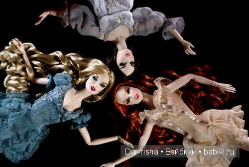 Brides of Dracula, Ashton-Drake and Integrity Toys