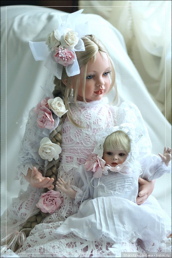 Родом из Детства... Посвящаю моей любимой Бабушке и всем Бабушкам в Мире! "Sweet Embrace" от Fayzah Spanos