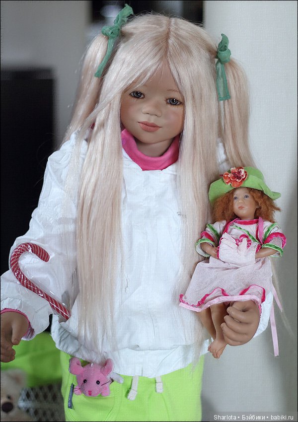 Прощальный поцелуй уходящего лета...или снова Химочки! Sarai от Annette Himstedt. Переодевалки