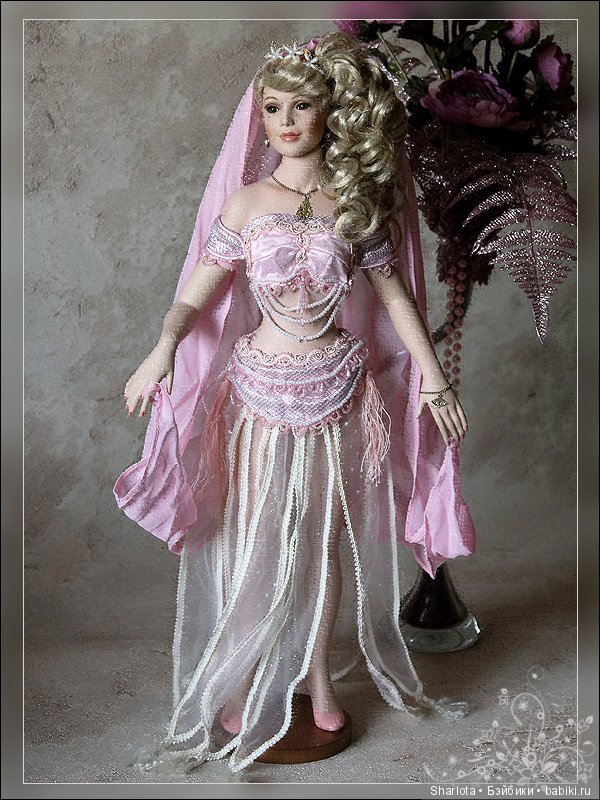 Фарфоровые коллекционные куклы разных авторов. Мини-каталог. Часть 2. Маленькие Принцессы (Linda Rick и др.)