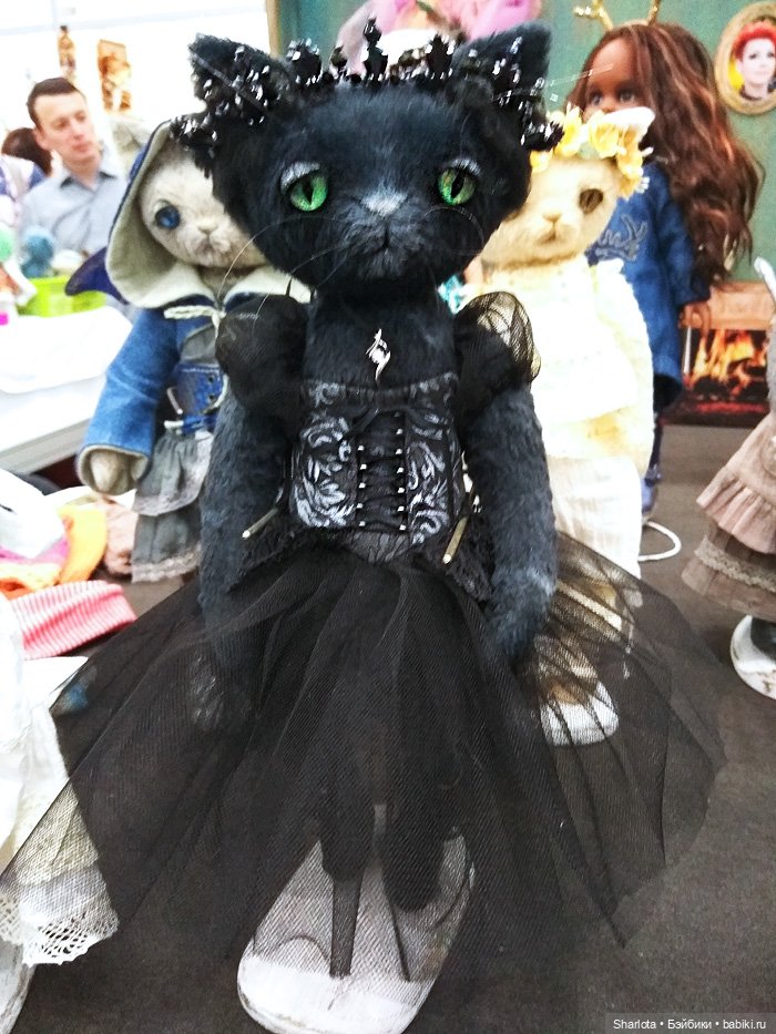 Весенний бал кукол, выставка на Тишинке. Или три моих - АХ