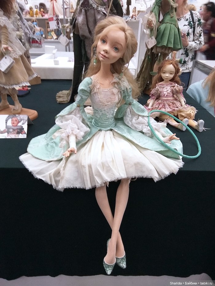 Весенний бал кукол, выставка на Тишинке. Или три моих - АХ