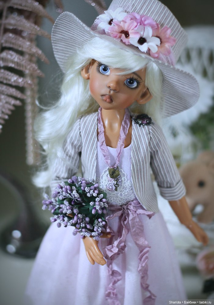 Главное, чтобы костюмчик сидел…гномик мой голубоглазый или Лайла в «образе» Часть 2