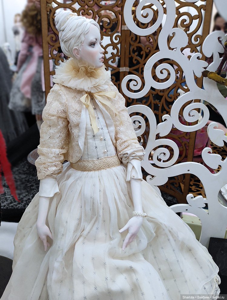 Выставка на Тишинке моими глазами. Часть 2