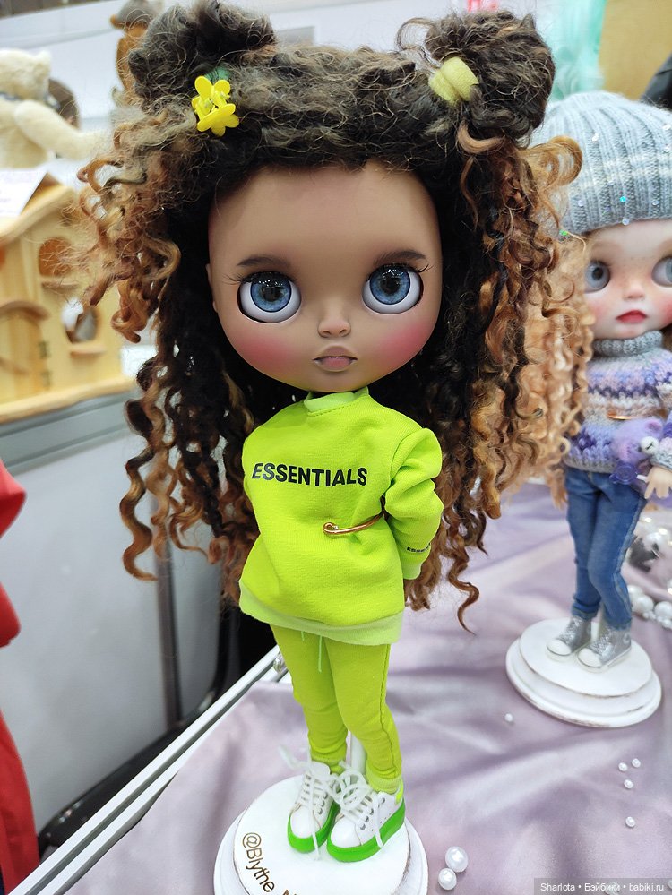 Выставка на Тишинке 2023 моими глазами часть 3