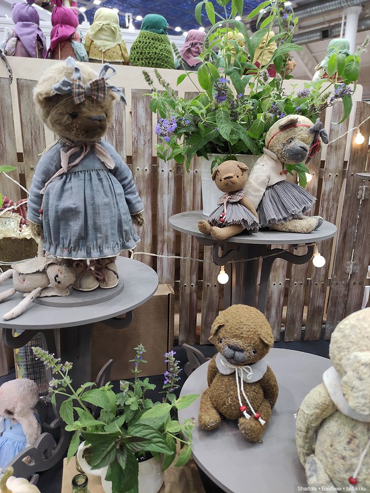 Выставка на Тишинке 2023 моими глазами. Любимые Авторы