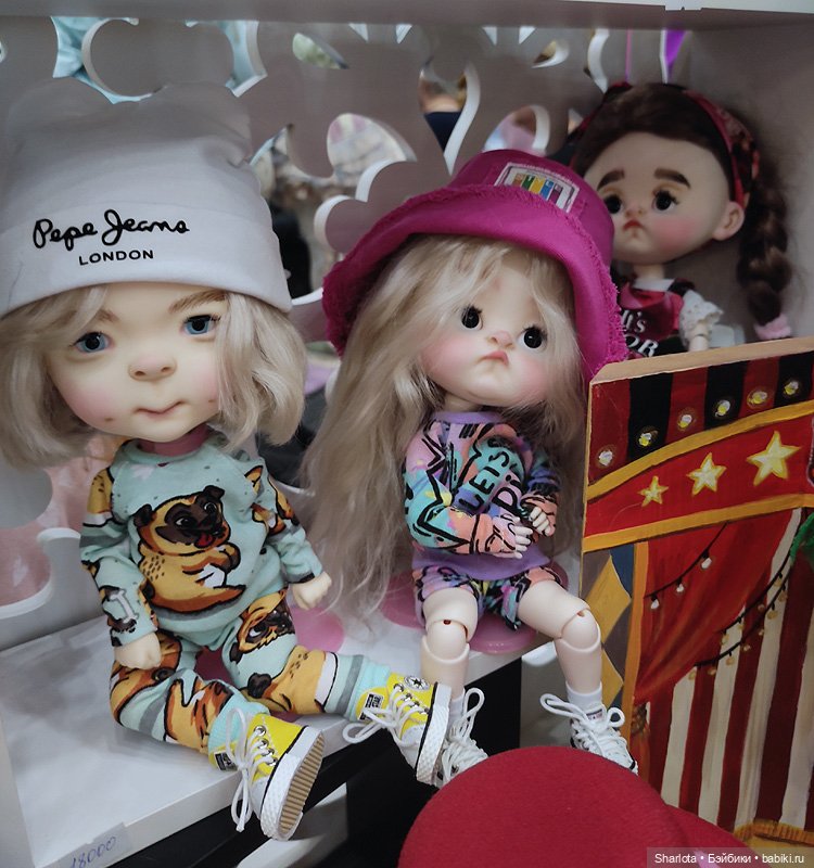 Выставка на Тишинке 2024 моими глазами. 2 часть