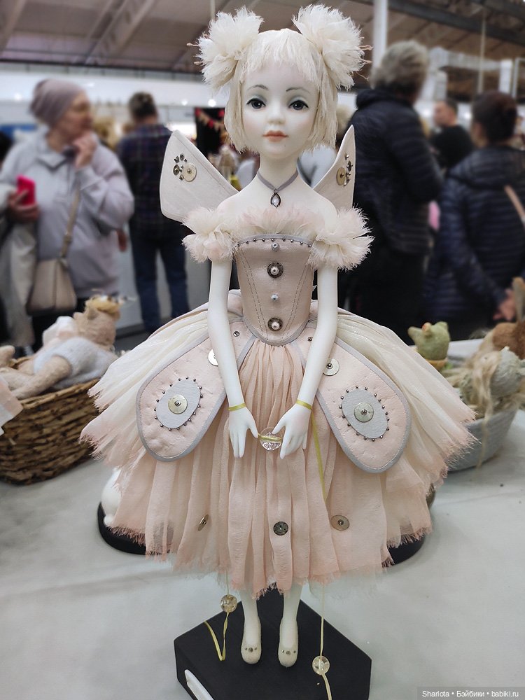 Выставка на Тишинке 2024 моими глазами 3 часть