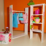 Первое обустройство домика для бжд или мебель из линеек и спичечных коробков