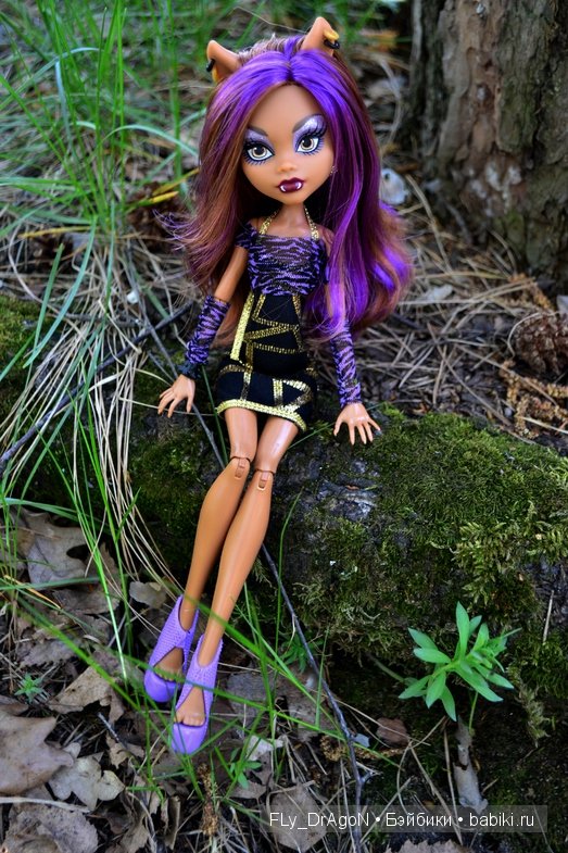 Куколки Клодин Monster High. Весенняя прогулка