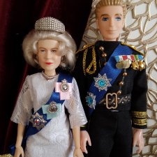 Ее величество Елизавета 2-я Виндзор и ее муж, герцог Эдинбургский принц Филипп