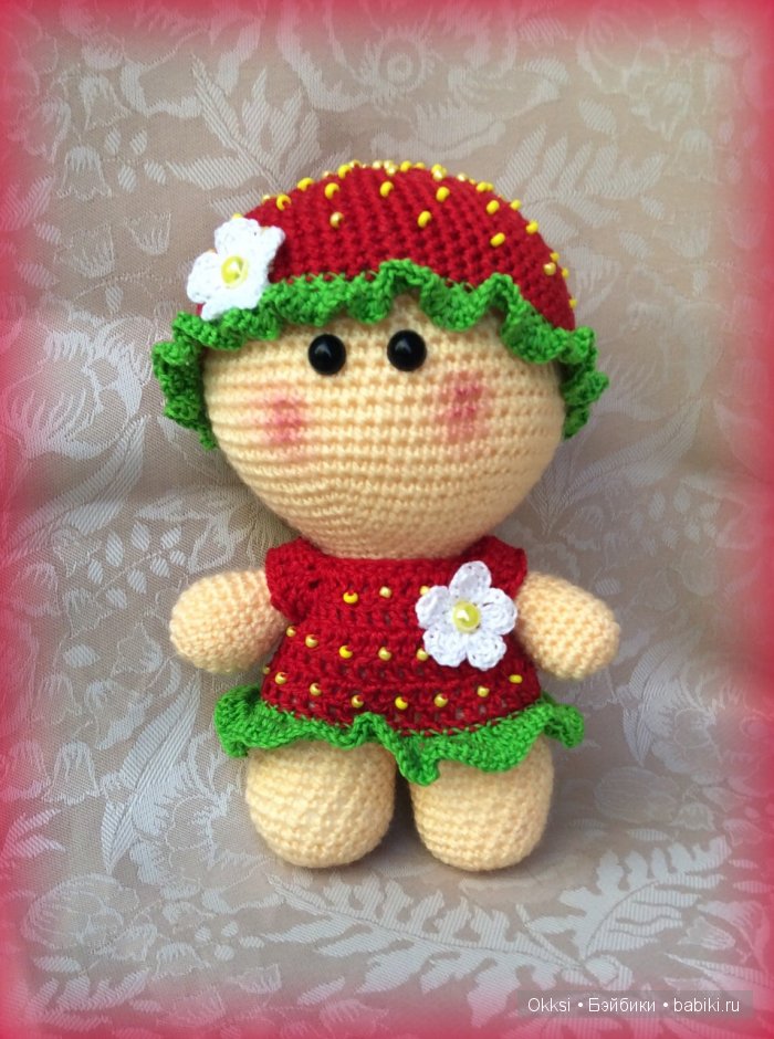 Большеголовый пупс Клубничка