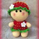 Большеголовый пупс Клубничка.