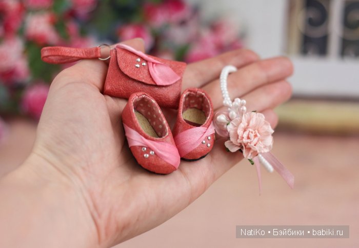 Нежные наряды и много-много обуви от NatiKo (фото 7)